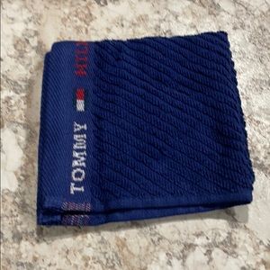 Tommy Hilfiger wash cloths nwot...set of 3